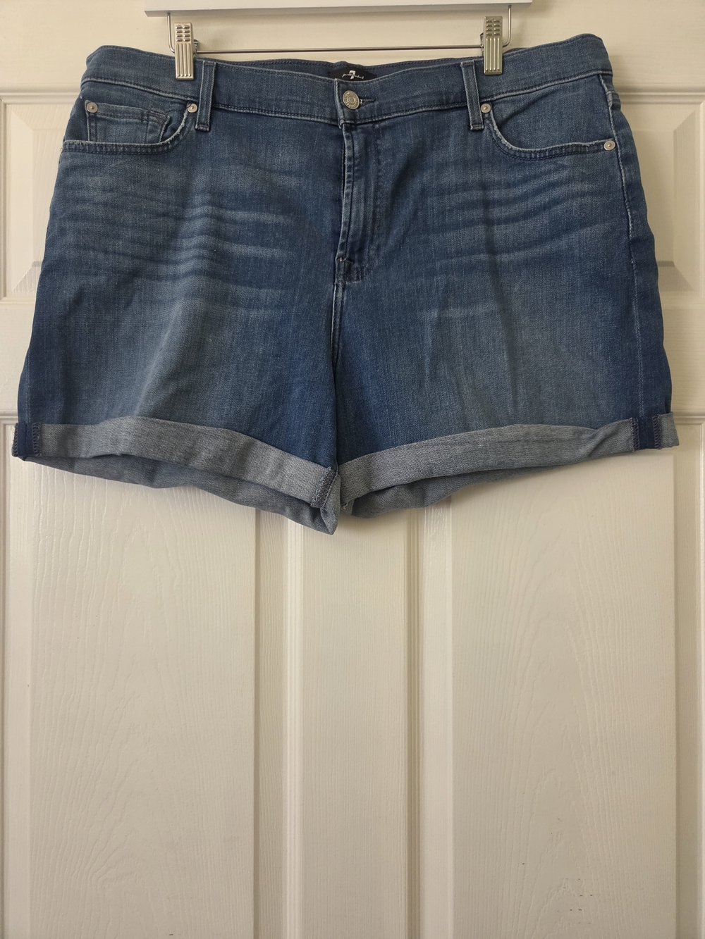 7 For All Mankind Blue Rolled-Hem Denim Shorts Women's 34